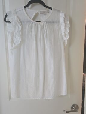 LOFT White Ruffle Cap-Sleeve Blouse